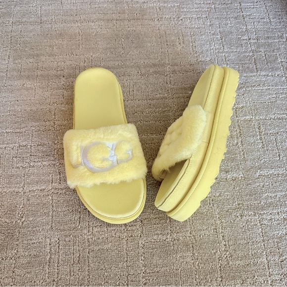 NEW!UGG Laton fur slide size-7 - Picture 2 of 4